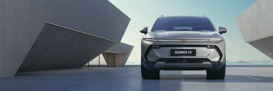 Chevrolet Equinox EV 2026, vista frontal destacando su diseño eléctrico y sofisticado